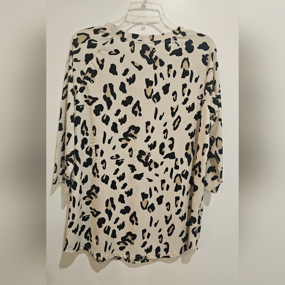 Leopard Print Women's Top Size L